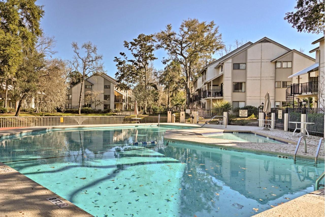 Updated Hilton Head Condo Balcony, Walk To Beach هيلتون رئيس جزيرة المظهر الخارجي الصورة